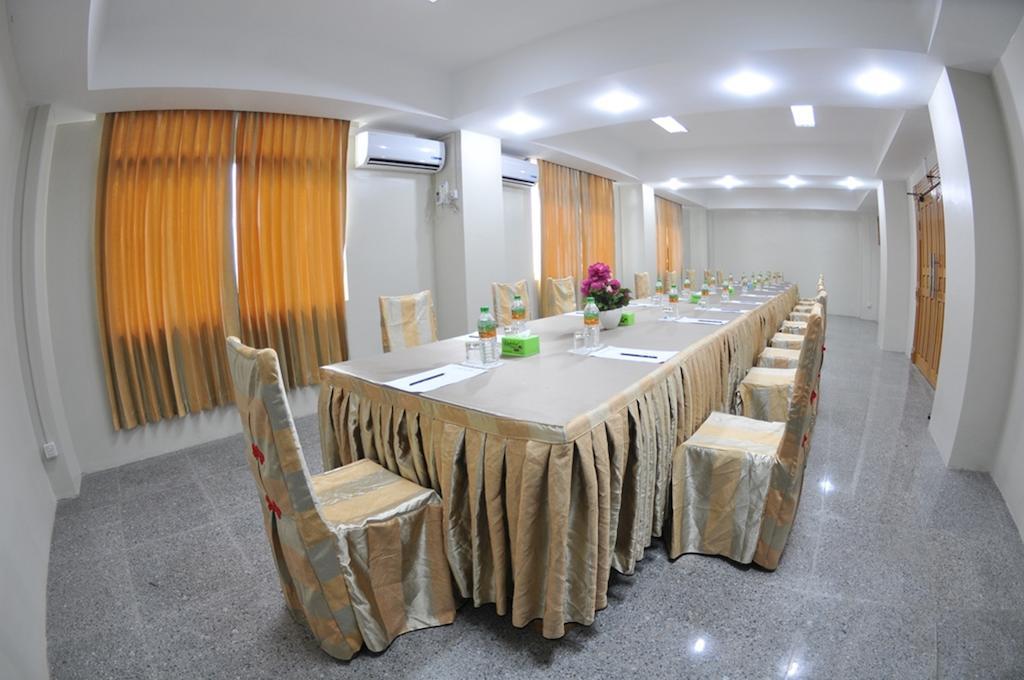 Shwe Phyu Hotel Mandalay Ngoại thất bức ảnh