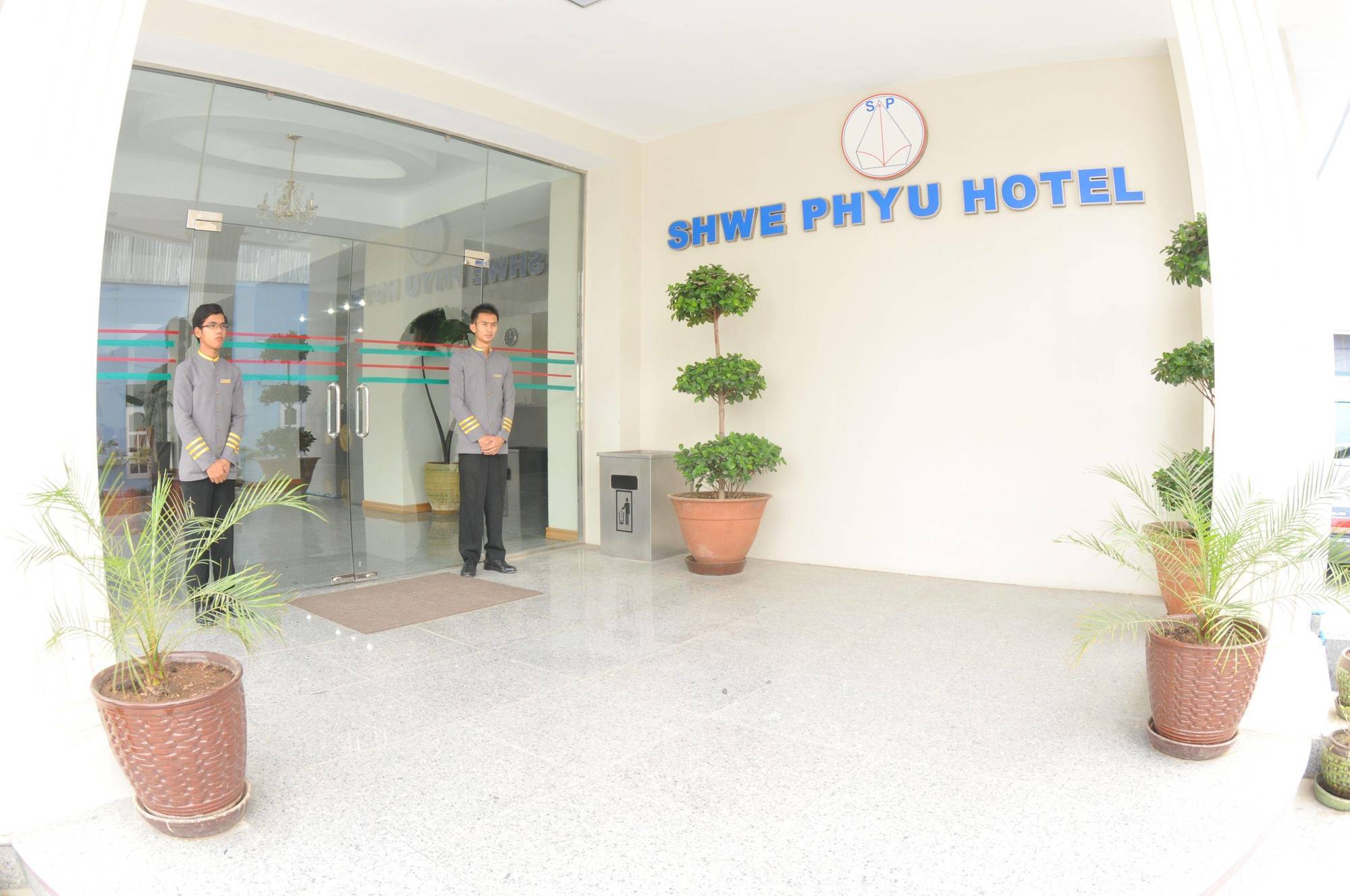 Shwe Phyu Hotel Mandalay Ngoại thất bức ảnh