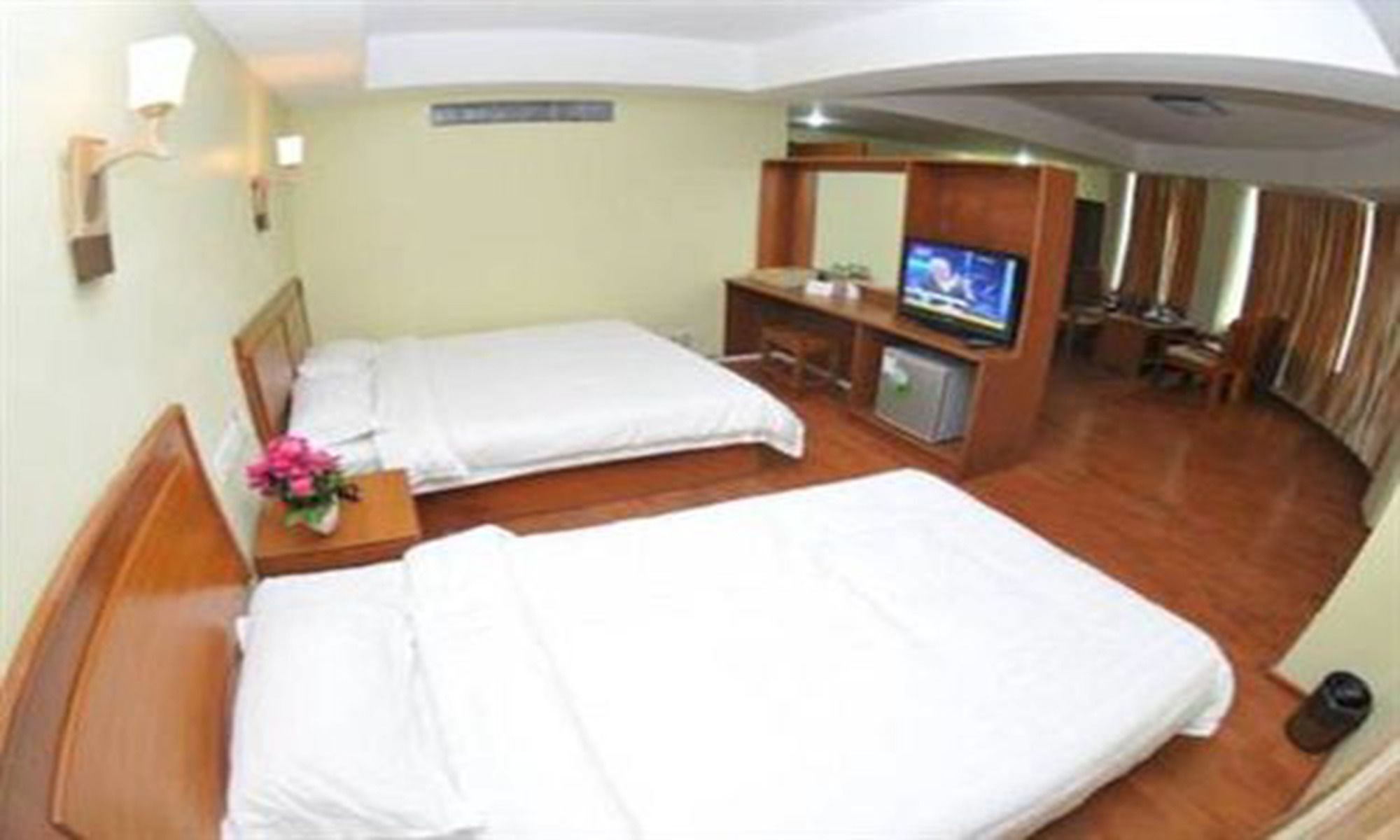 Shwe Phyu Hotel Mandalay Ngoại thất bức ảnh