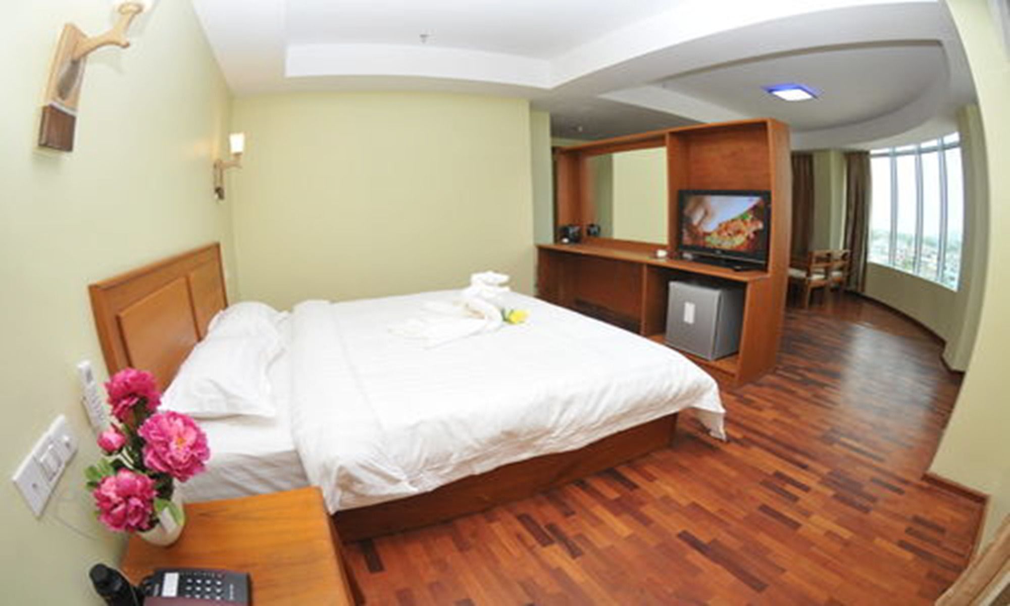 Shwe Phyu Hotel Mandalay Ngoại thất bức ảnh